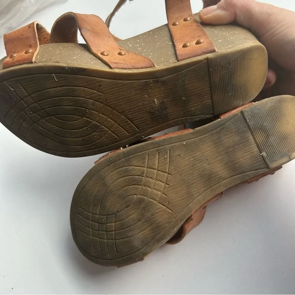 Women's Tan Brown Leather Wedge Sandals